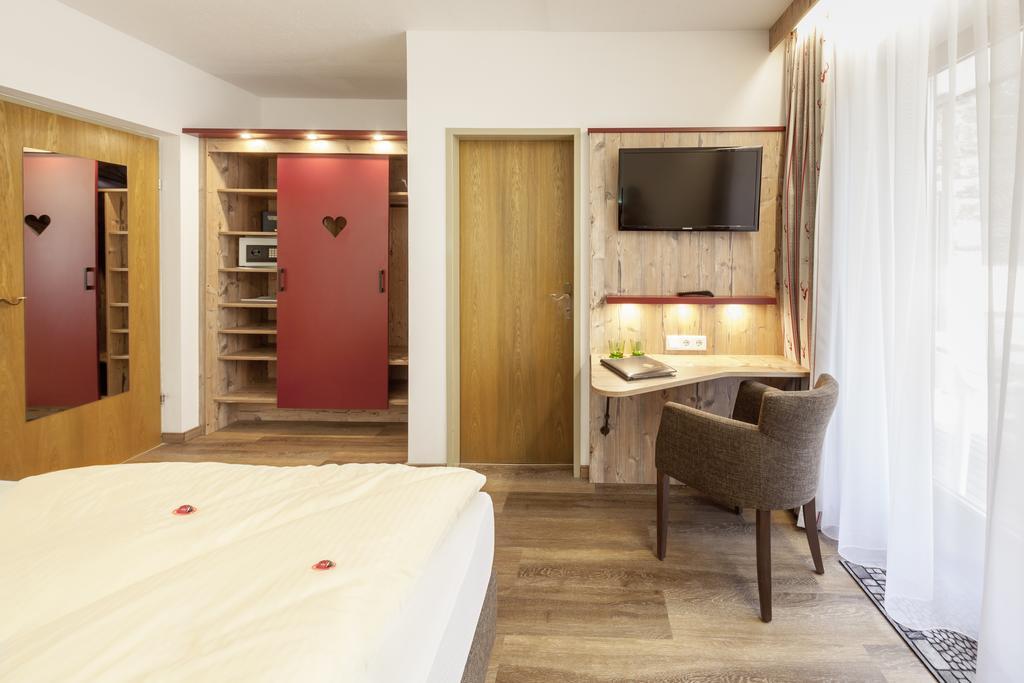 Raffl'S Hotel Leutasch Eksteriør bilde